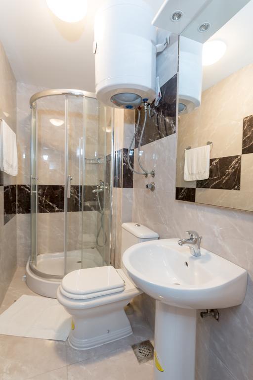 Adriatic Raf Apartments Budva Kültér fotó